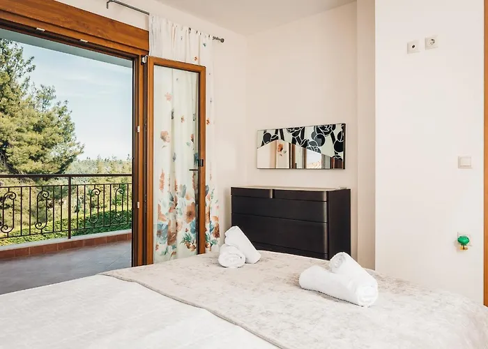 Private Pool Villa Paliouri