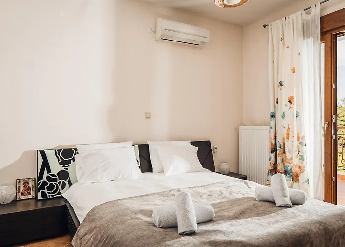 Private Pool Paliouri