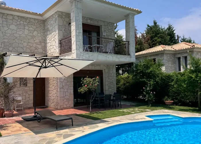 וילה Private Pool פאליאורי