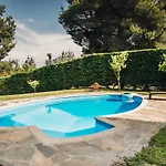 Private Pool *