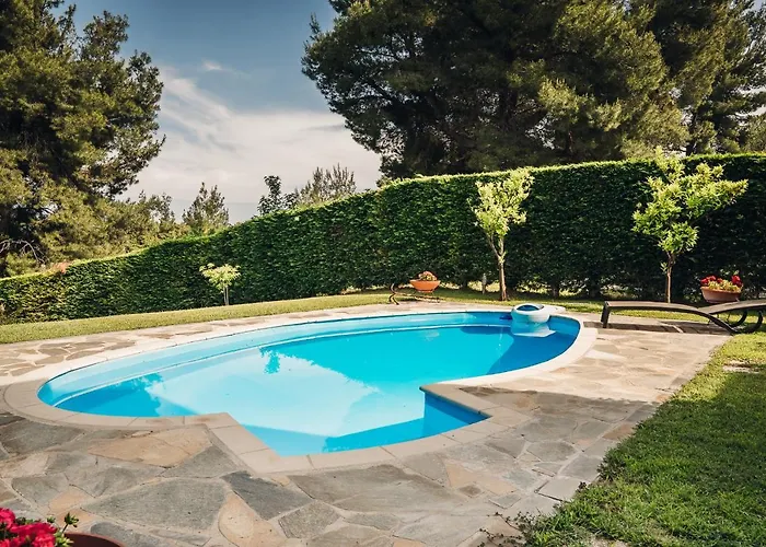 Private Pool *